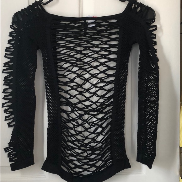 Fishnet top - Picture 1 of 1